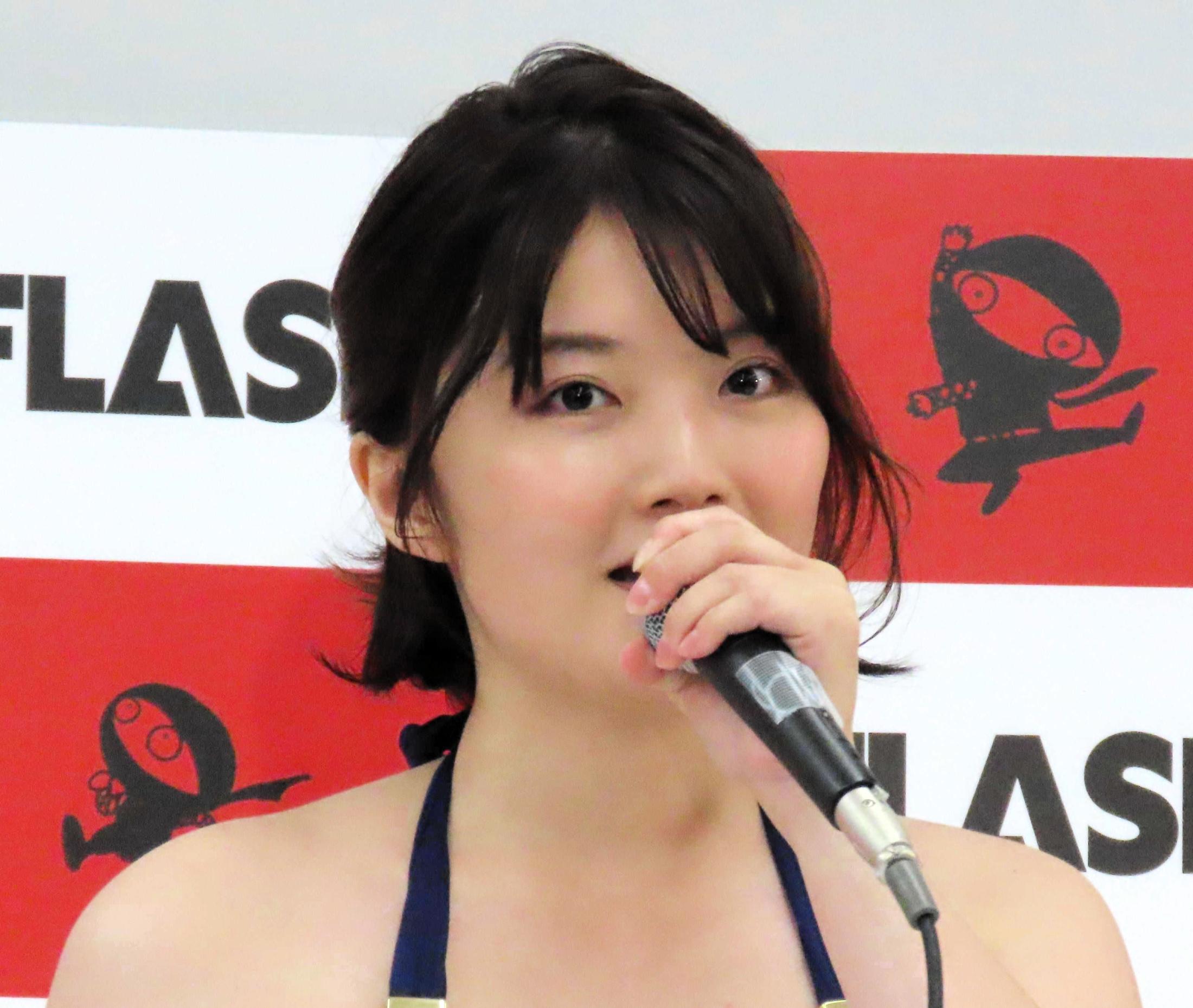 ミスFLASHオーディションのセミファイナリスト発表会に登場した澪奈
