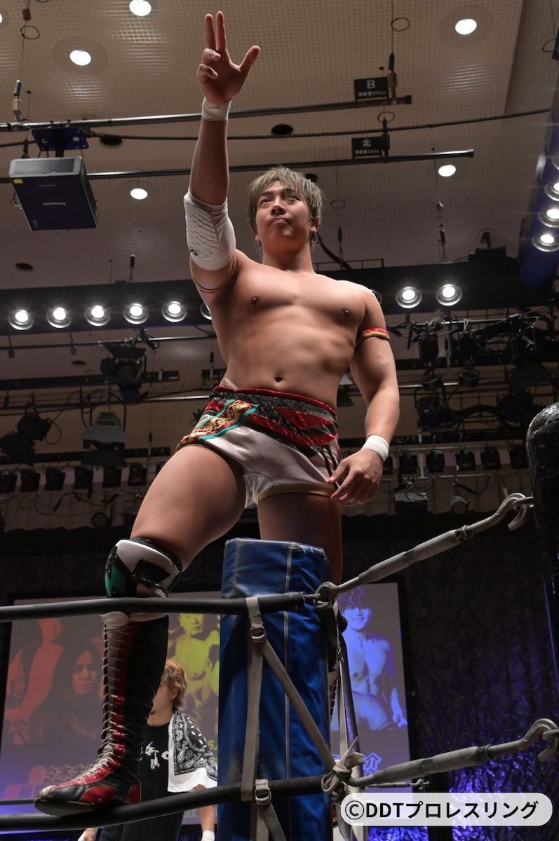 5000体限定 AEW 竹下幸之介 新品 AEW international Champion 、竹下幸之助選手のフィギュアが