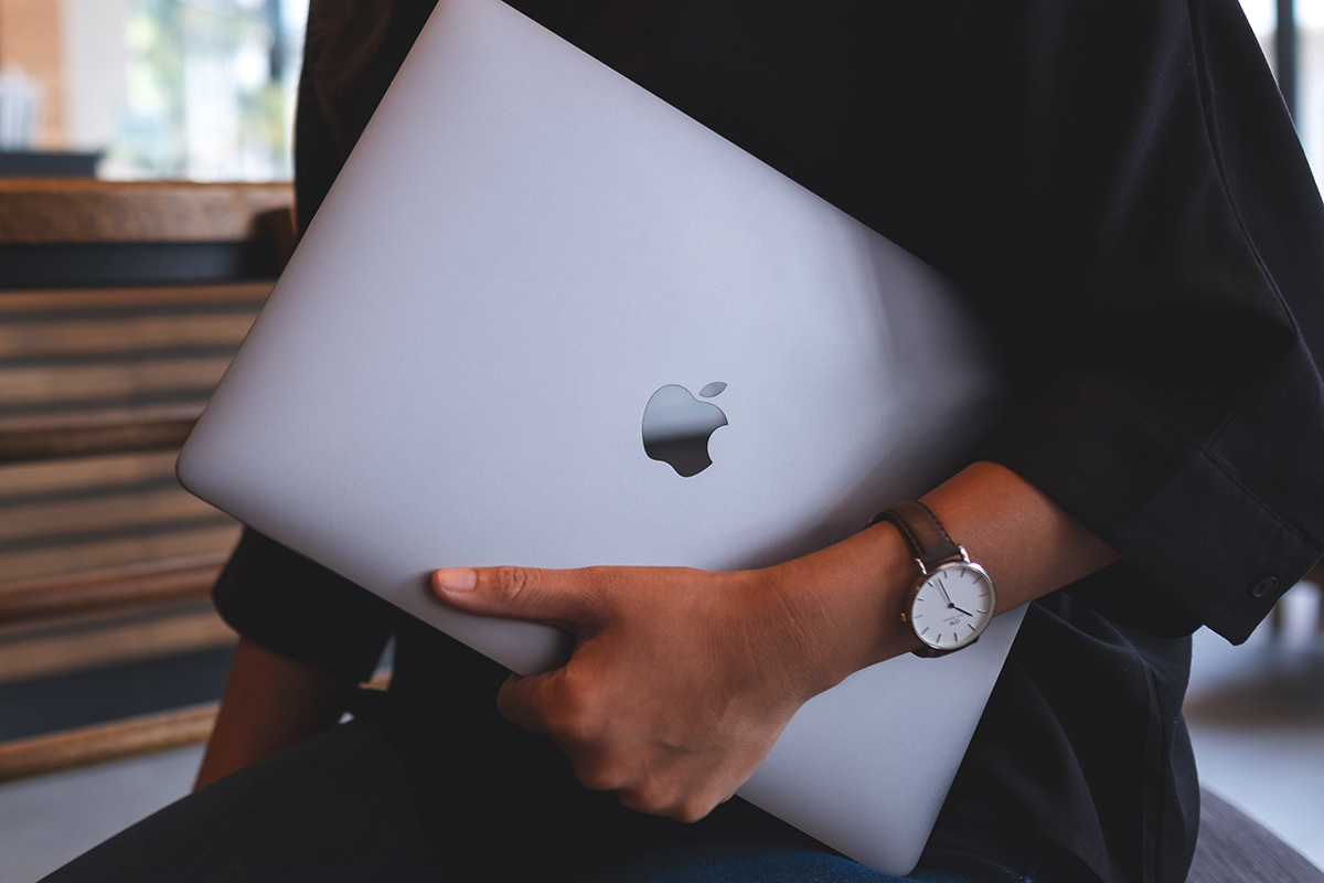 アップルは、599ドルの低価格MacBookを発売するのか？ しかもA18