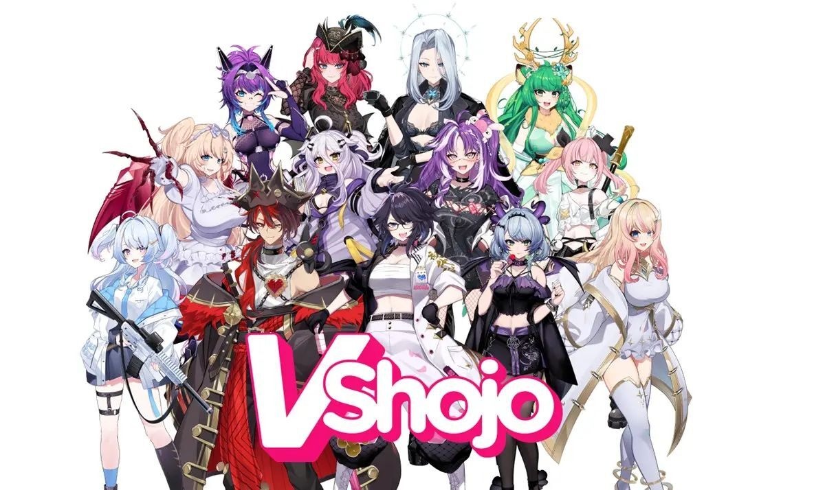VShojoのロゴを背景に中央に立つVTuber ksonさん。新たに発覚した案件報酬の中抜き問題とVShojoの不祥事について報じる