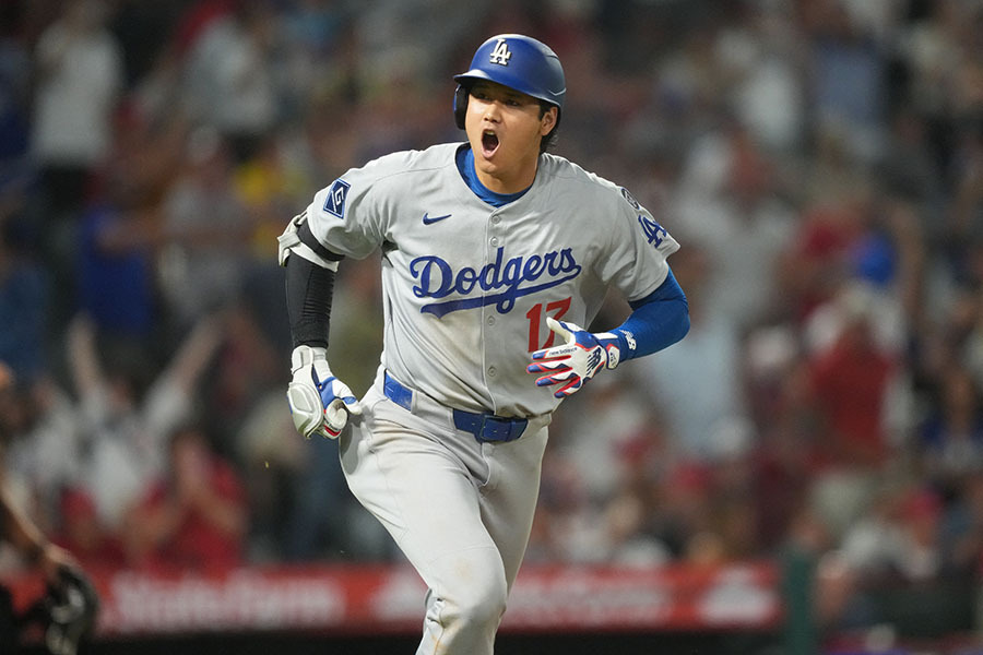 大谷翔平 3月18日 東京シリーズ 開幕戦 ✓大谷翔平 2安打2得点で勝利に