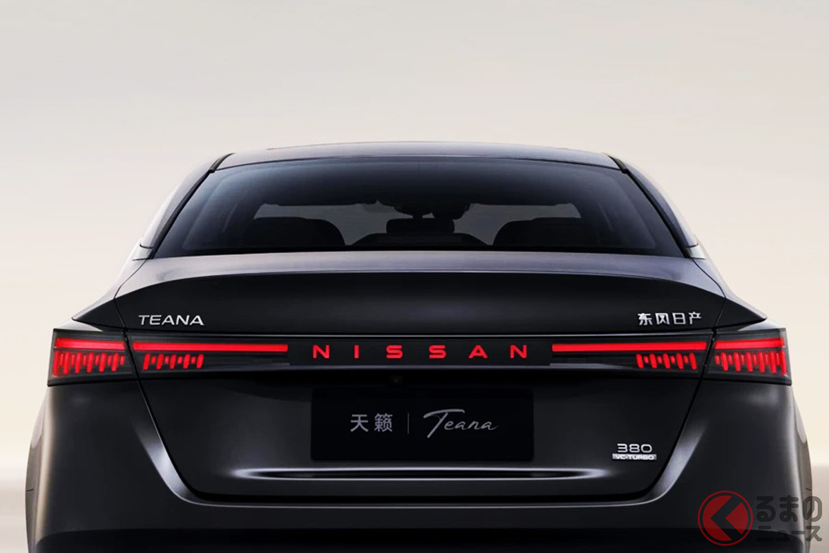 1/18　日産　ティアナ　中国仕様車　左ハンドル 中国向けのフルモデルチェンジ版・日産の新型ティアナが完全