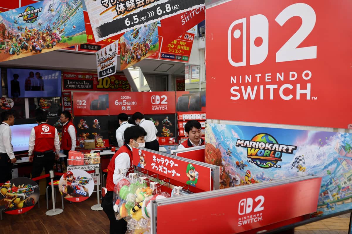 Nintendo Switch 2本体とガチャ挑戦の象徴