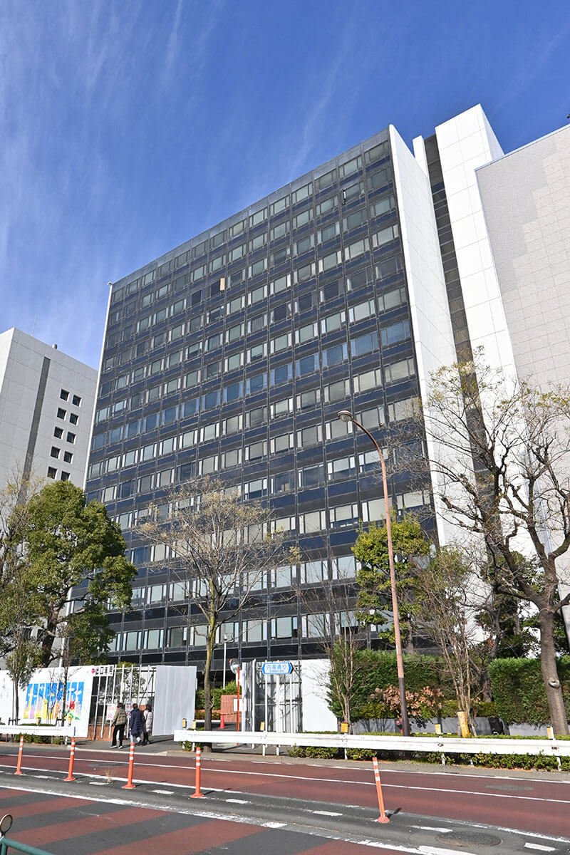 東京地検特捜部の拠点である九段庁舎の入り口