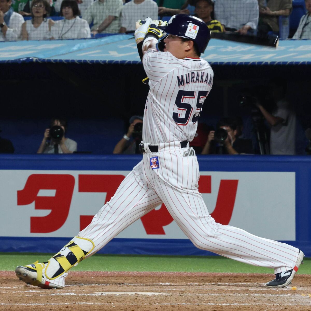 村上宗隆選手　パネル NB公式 - ニュースリリース - 偉業達成の村上宗隆選手へ