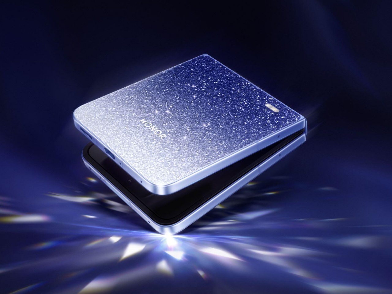 中国HONOR、きらめく縦折りスマホ「Magic V Flip2」発表