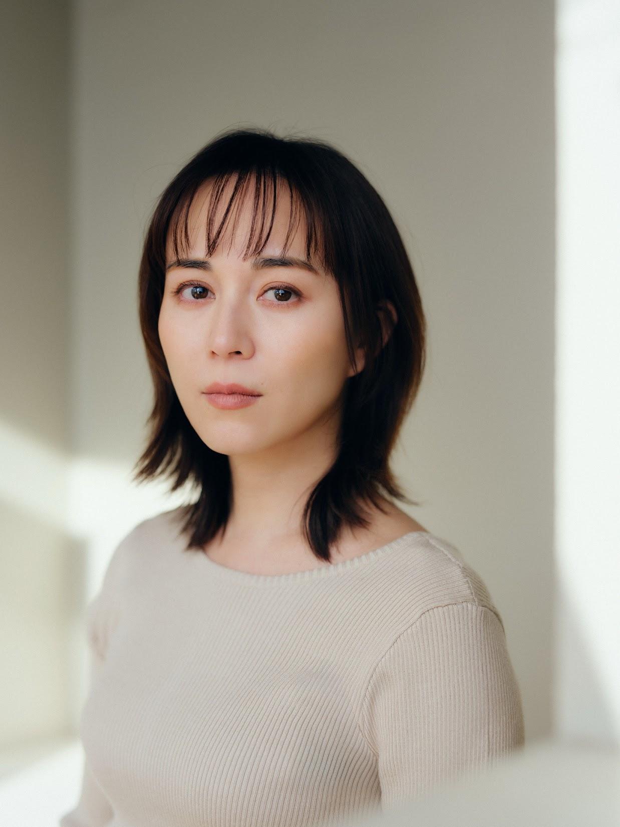 比嘉愛未 ちゅらさん運動 ポスター ★非売品★沖縄県教育委員会沖縄県警察 Amazon.co.jp: 比嘉愛未『沖縄ちゅらさん運動』B2サイズ