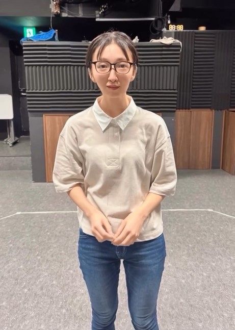 KRD8リーダー宮脇舞依の〝アイドル前〟の地味な私服姿。ギャップがSNSで大きな反響を呼んでいる（インスタグラム@mai.miyawakiより）