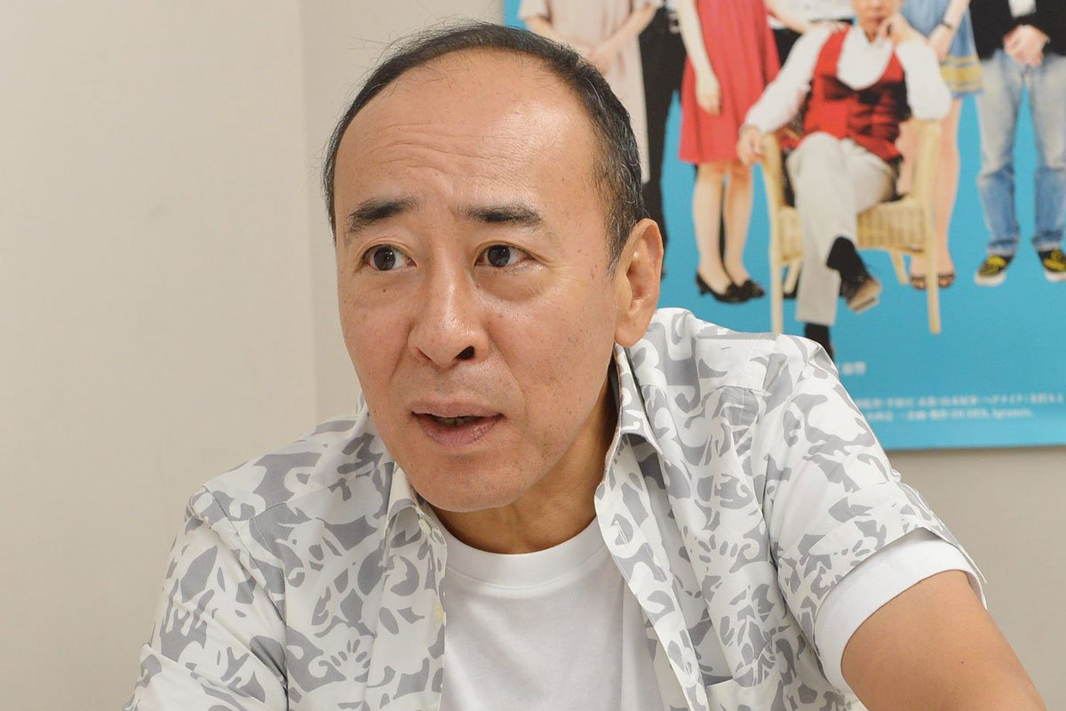 テレビ番組で自身の人気絶頂期の収入について語るモト冬樹