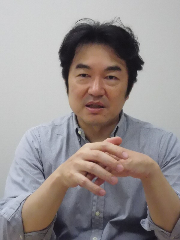 NPO法人ライフリンク代表、清水康之氏が子どもの自殺対策について語る様子