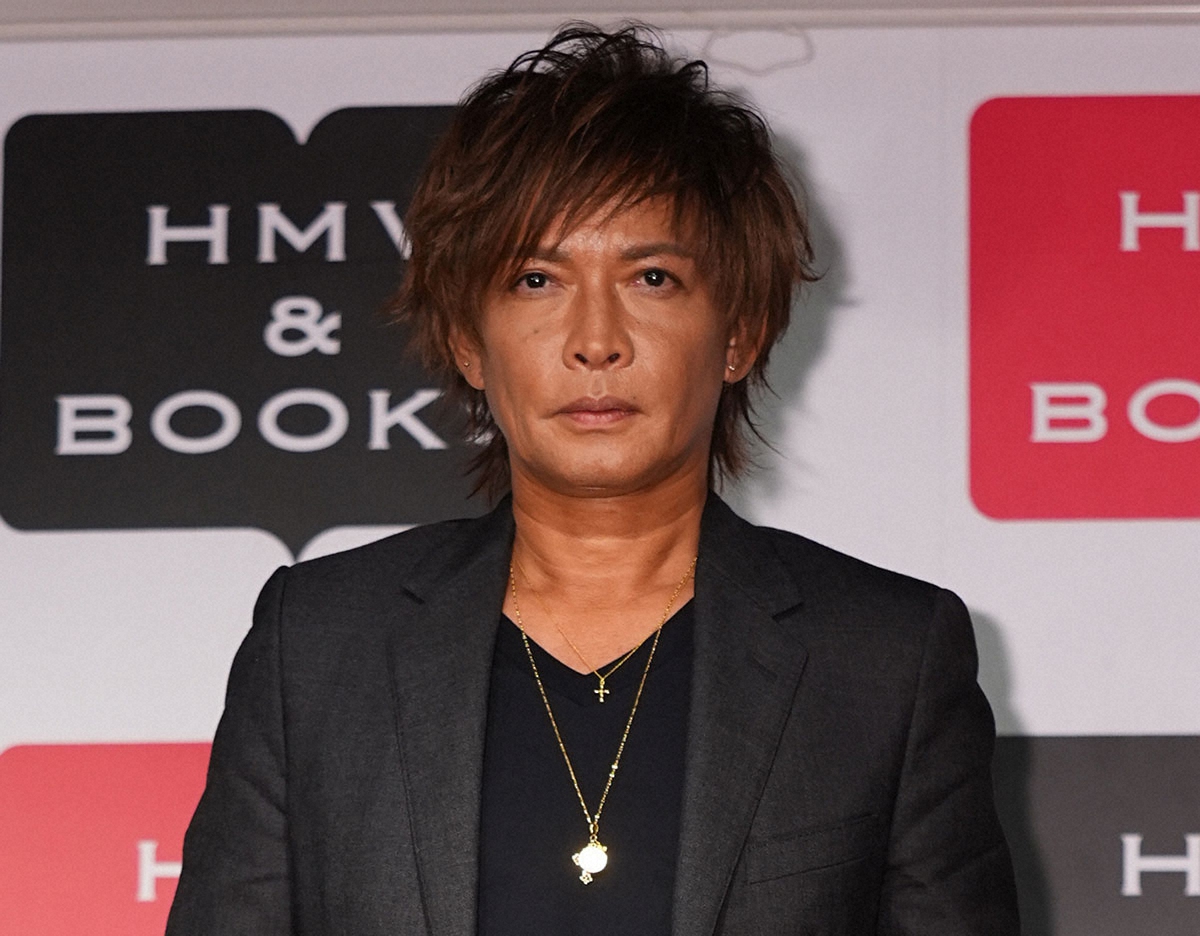 テレビ番組で自身の過去と生い立ちを語るLUNA SEAのギタリストINORAN