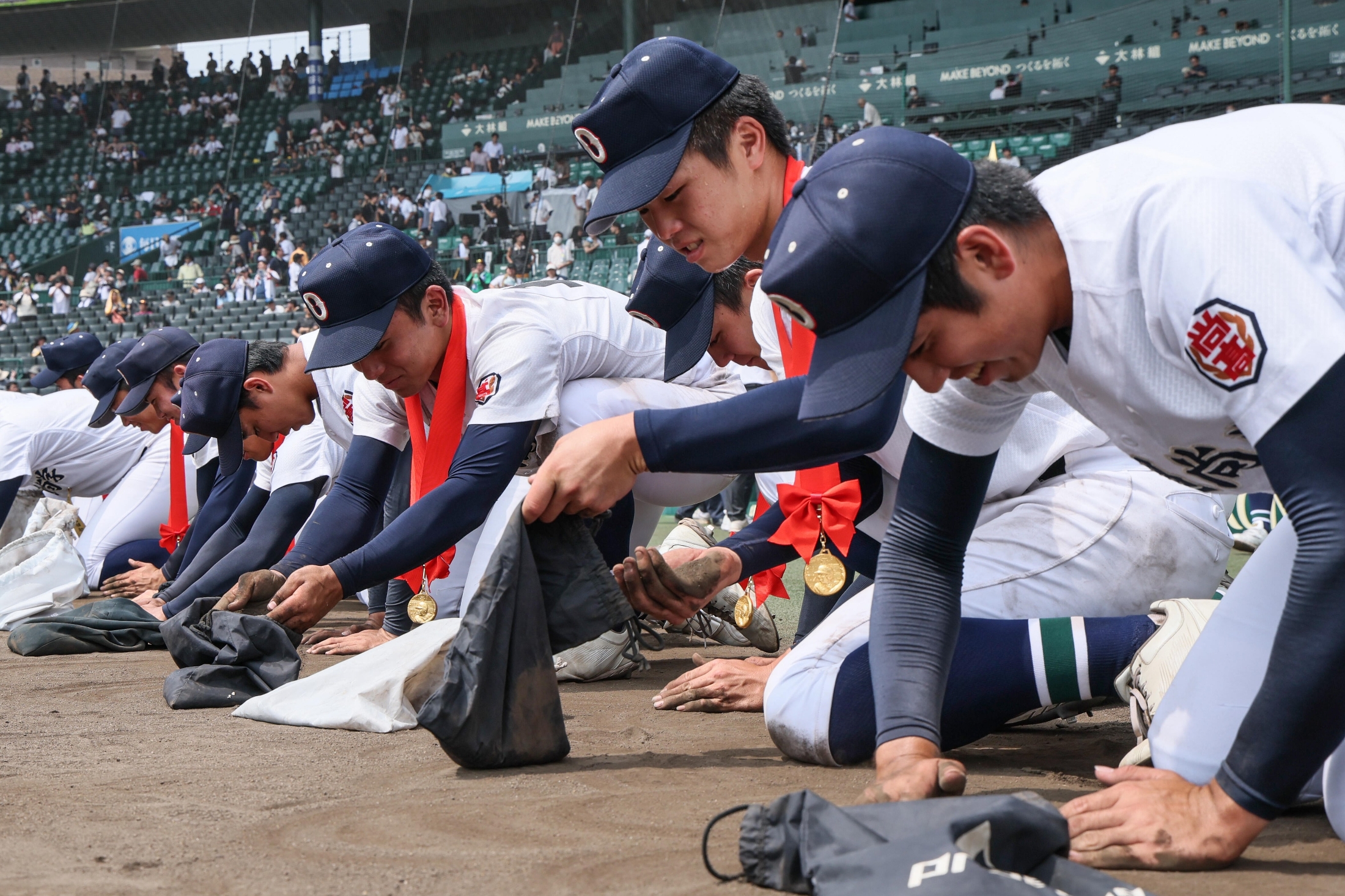 2020年　102回全国高校野球選手権大会　甲子園の砂 2020年 102回全国高校野球選手権大会 甲子園の砂 - メルカリ