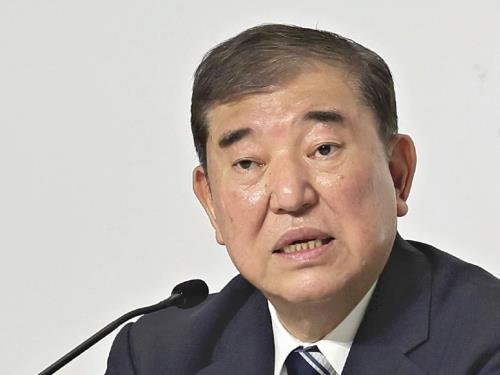 石破首相、小泉純一郎元首相や山崎拓元副総裁らと会食…政権運営や自民党内の情勢について意見交換