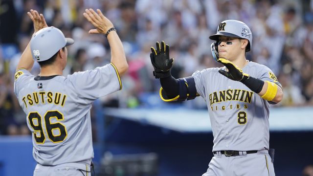 阪神】13安打8得点で快勝 佐藤輝明が32号＆タイムリー 8回途中1