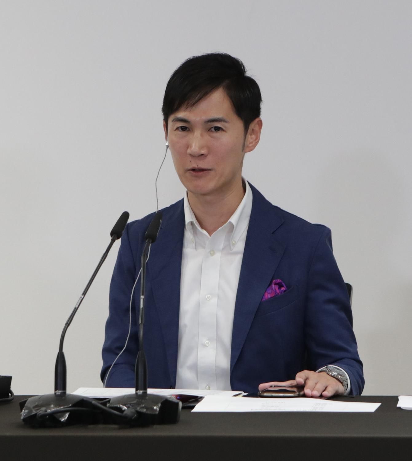政治団体「再生の道」の代表交代について語る石丸伸二氏