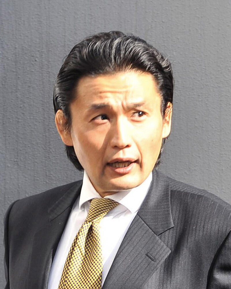 白髪交じりのひげをたくわえ、穏やかな笑顔を見せる貴乃花光司氏の最新私生活ショット