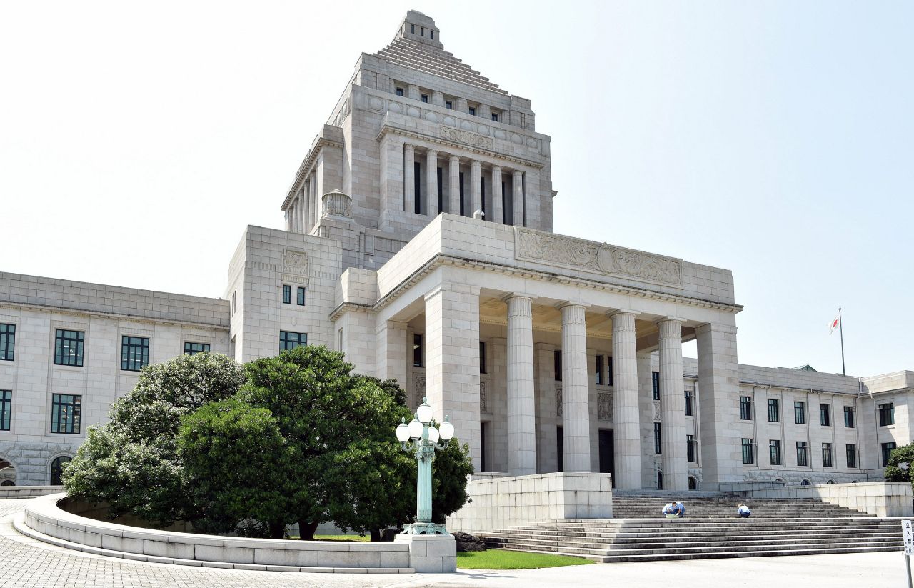 参院選買収約束事件で捜査対象となった自民党元公認候補に関する報道写真