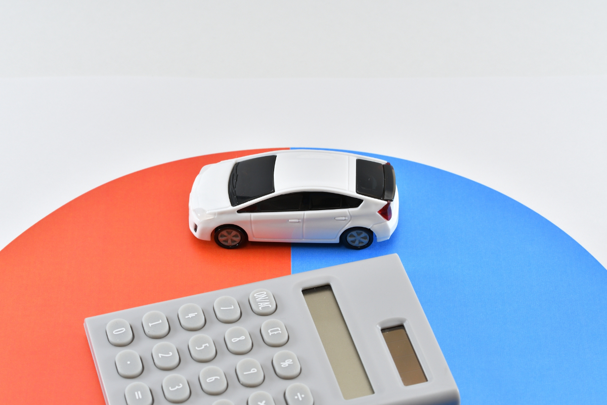残価設定ローン満了後のトヨタ・アルファード。愛車を買い取る際の支払い方法が焦点。