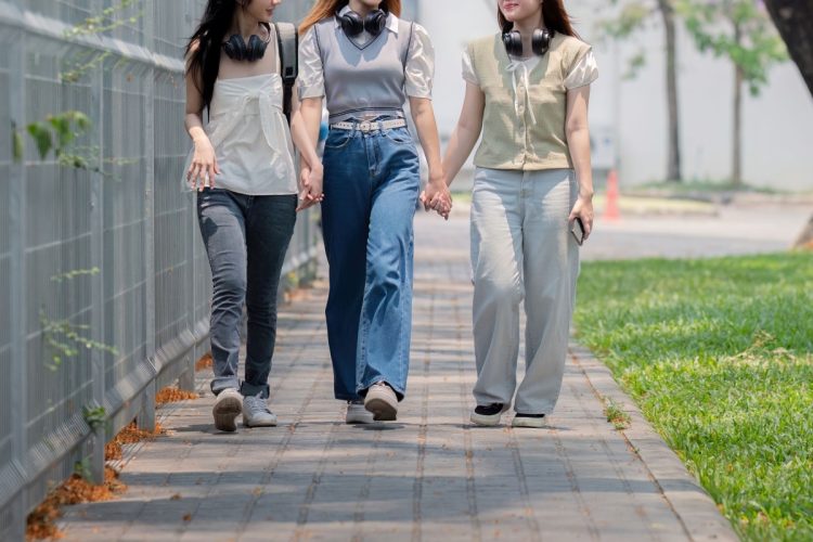 日本の大学院で中国人留学生への指導に苦戦する教員たち