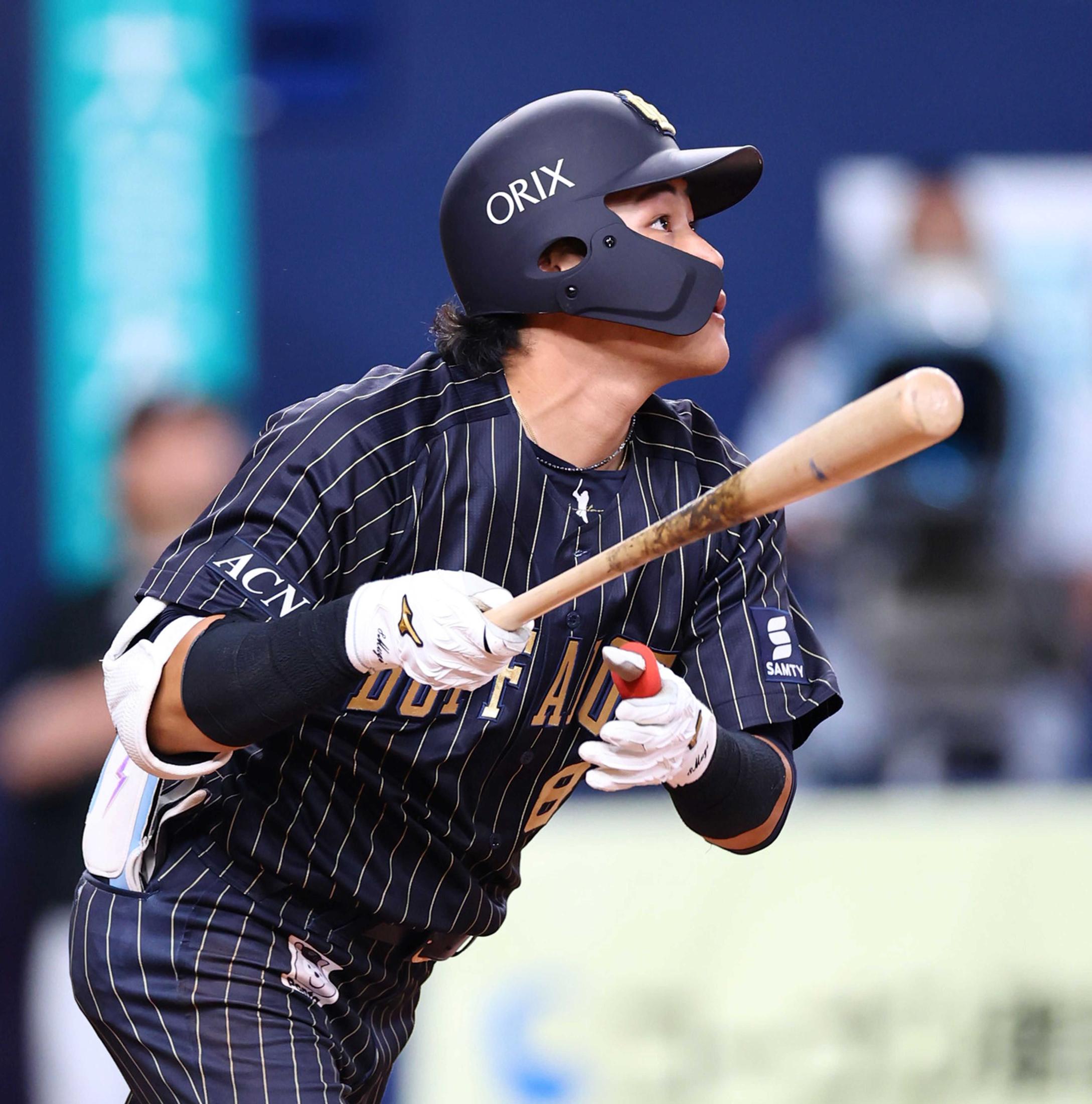 値下げ　プロ野球　直筆サインボール麦谷選手　オリックス・バファローズドラフト1位 Amazon.co.jp: プロ野球 直筆サインボール 麦谷選手 オリックス