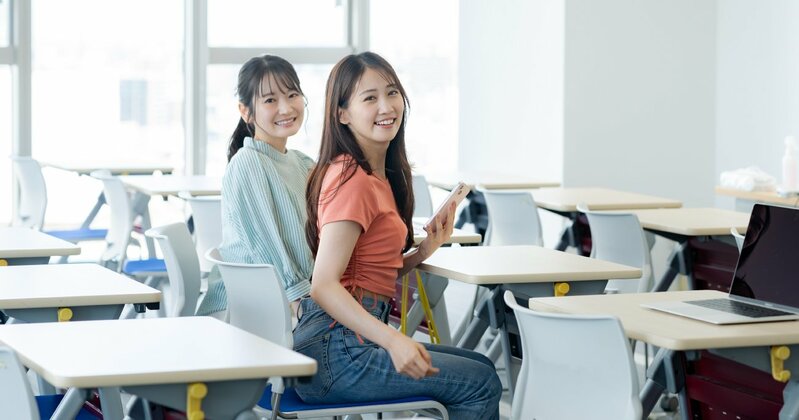 中央大学多摩キャンパスの風景。都心回帰とグローバル化を進めるキャンパスの様子。
