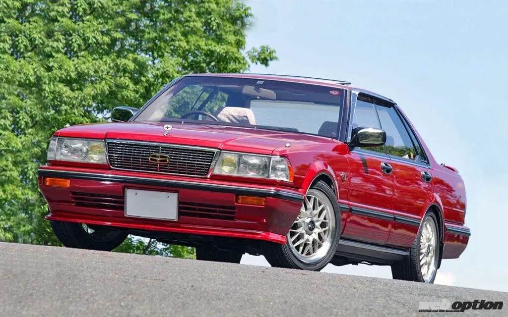 黄金期の日産フラッグシップに夢を見て」Y31グロリアV30ターボ