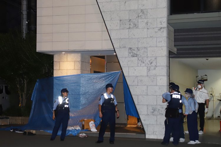 神戸市のエレベーター内で女性を殺害した疑いで逮捕された谷本将志容疑者。