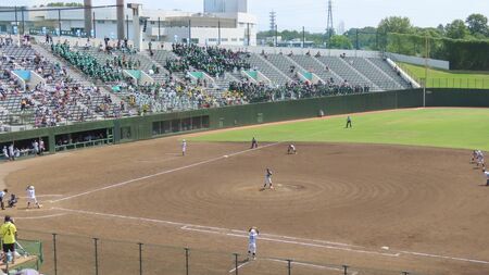 夏の高校野球地方大会が開催される埼玉県大宮球場。観客席の一部が見える。
