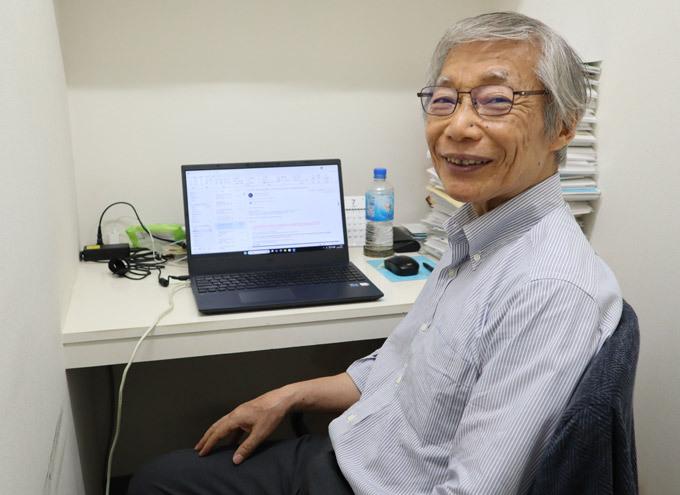 シニア起業家として64歳で貿易会社を設立した福島賢造氏