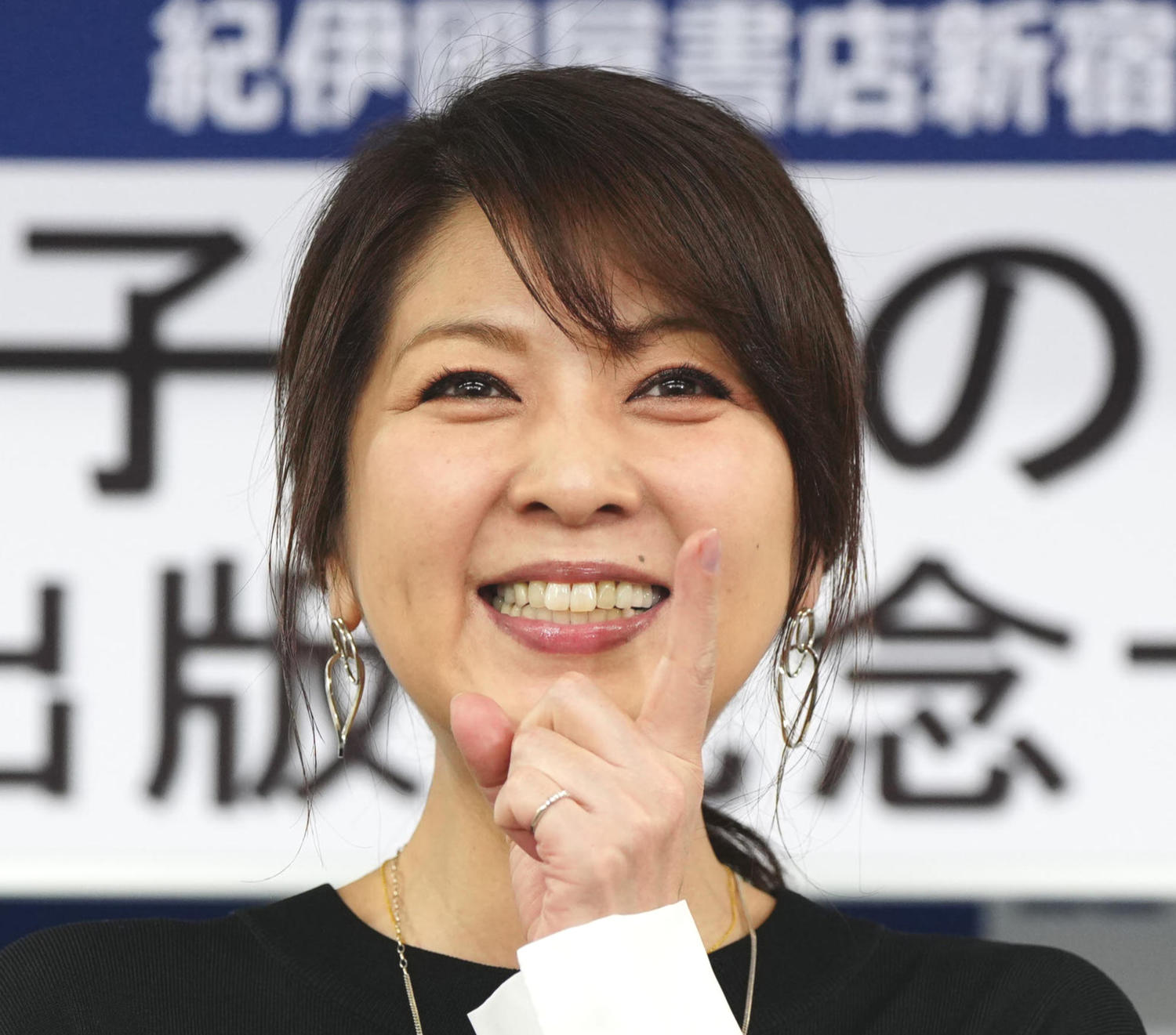 飯島直子、テレビ番組出演時の様子。芸能界でのいじめ体験について語る。