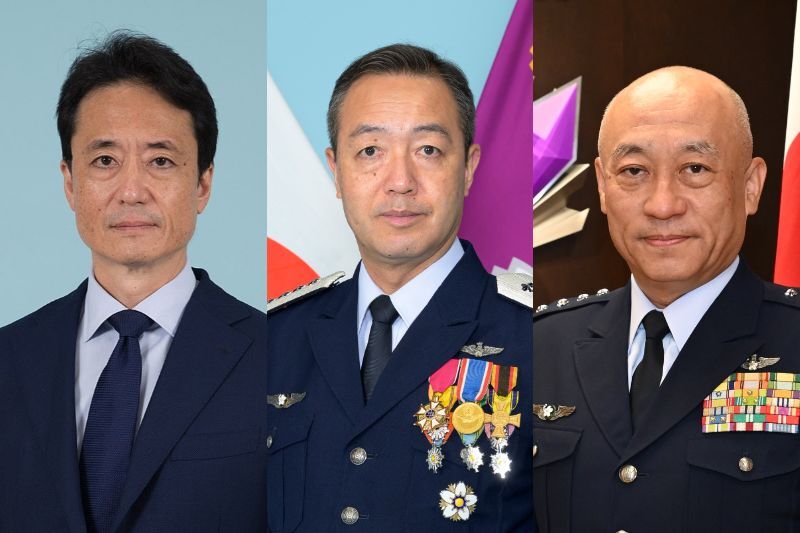 吉田圭秀統合幕僚長、内倉浩昭航空幕僚長、大和太郎防衛事務次官の防衛省トップ人事の思惑が交錯する様子