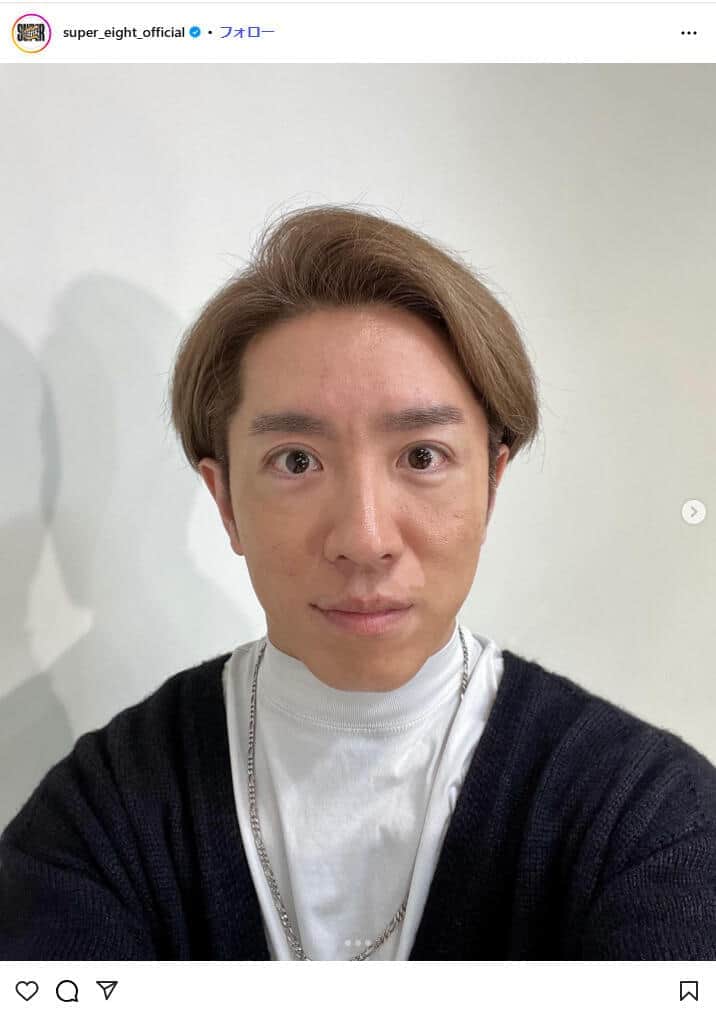 SUPER EIGHT公式インスタグラムより、24時間テレビマラソンを終えた横山裕とメンバーの感動的な瞬間。