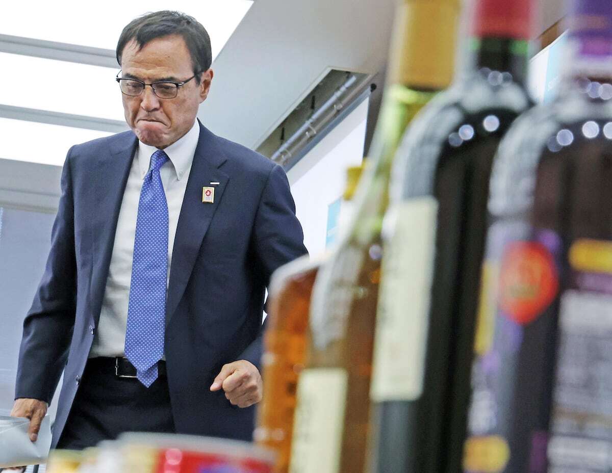 違法サプリメント購入疑惑でサントリーHD会長を辞任した新浪剛史氏