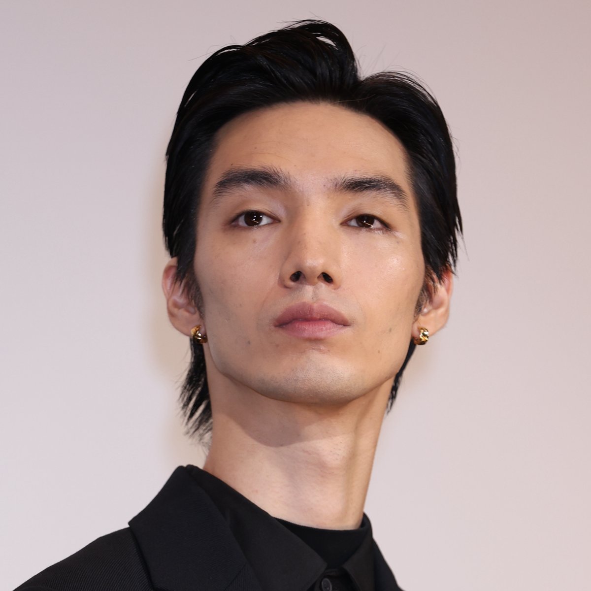 清水尋也容疑者、大麻所持容疑で逮捕された俳優の顔写真