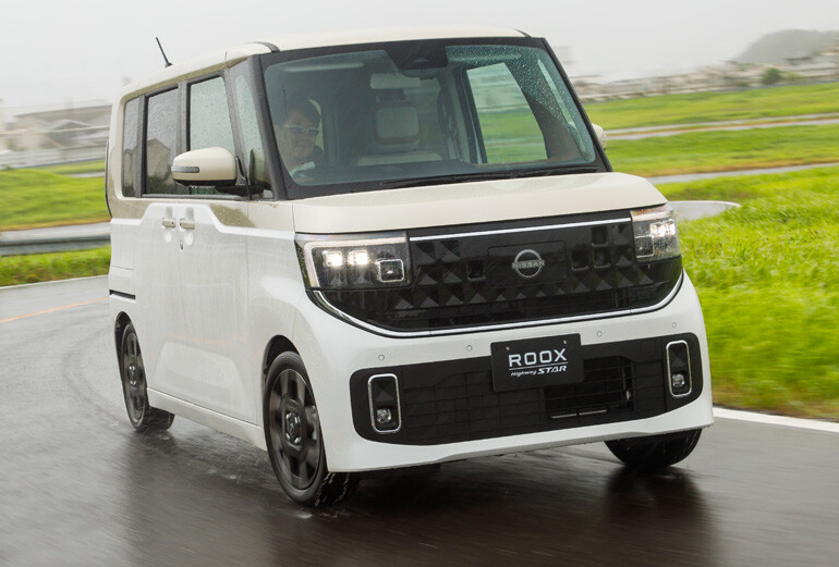 日産追浜グランドライブでの新型ルークス先行試乗会の様子