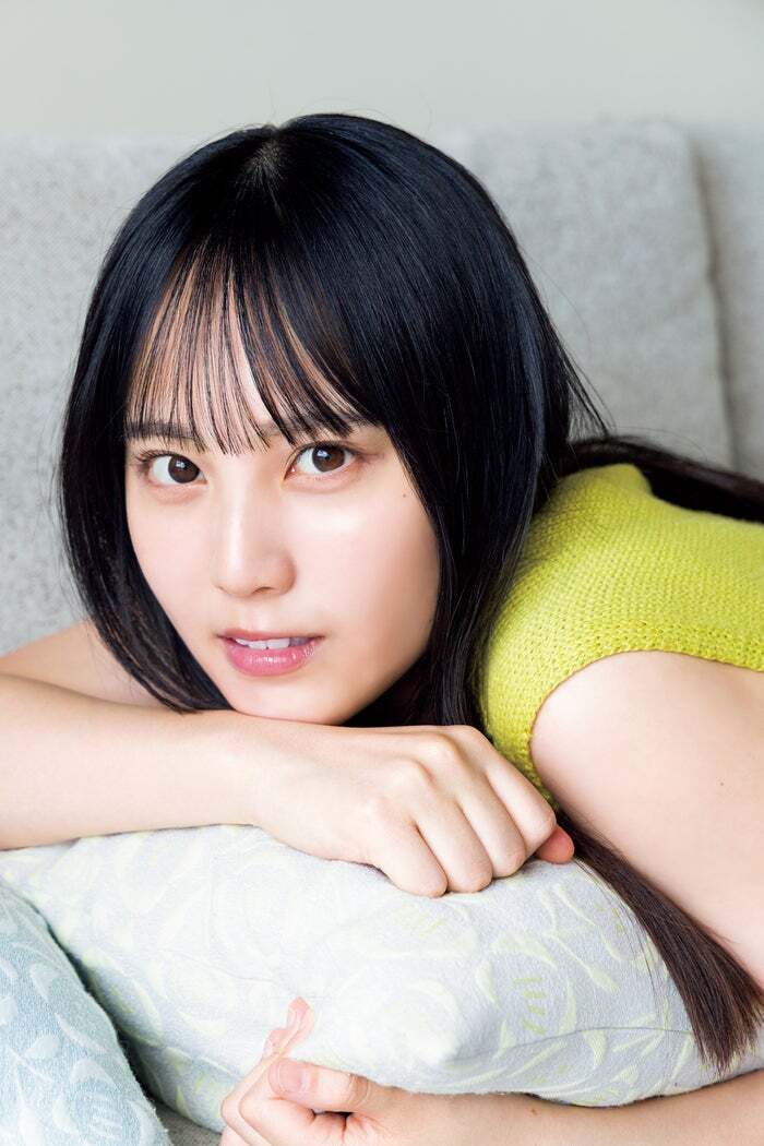 日向坂46 五期生 お披露目 松尾桜 直筆 生写真 松尾桜 日向坂46 五期生制服 生写真 直筆サイン 中