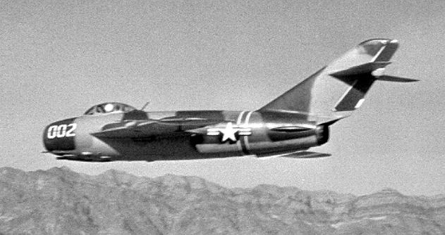 値下げ 希少　美品　ソ連軍 MiG15/MiG17戦闘機 光学式照準器 ソ連製 希少 博物館級 ソ連軍 MiG15/MiG17戦闘機 光学式照準器 ソ連製