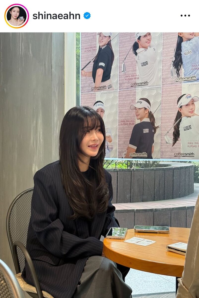 セール中…アン・シネ直筆サイン入り超大型写真…韓国女子プロゴルファー 女子プロゴルファー、アンシネ直筆サイン2Lフォト Amazon.co.jp