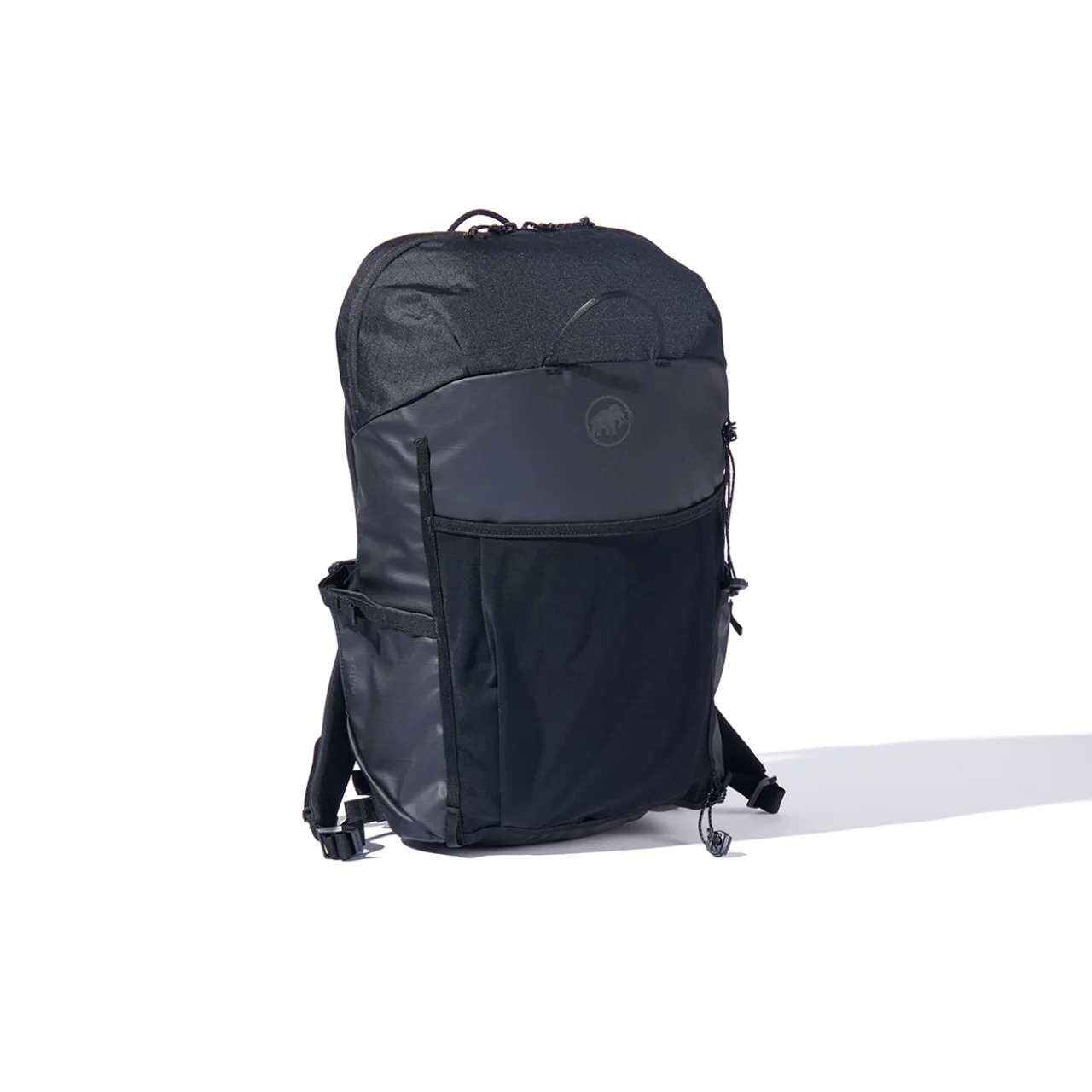 カズト　マムート　ブラックリュック マムート】大人が選ぶべき黒リュックBEST30｜登山用に見えて実は