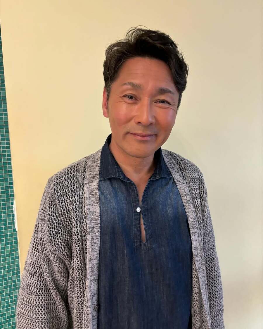 激やせが話題となっている元プロ野球選手、元木大介氏のポートレート