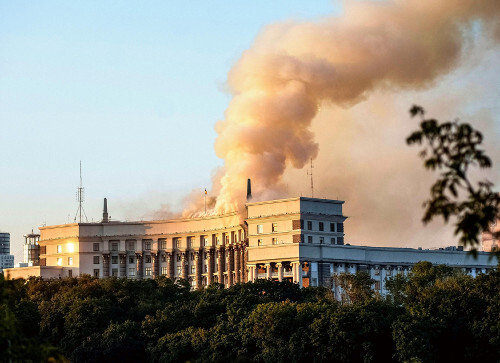 ロシア軍が侵略開始以降「最大規模」の攻撃…８００機超のドローン攻撃、キーウの政府庁舎が火災
