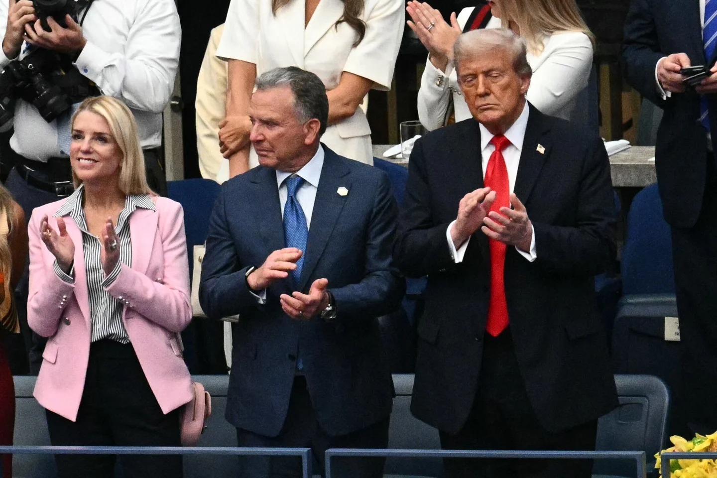 2025年9月7日、テニス全米オープン男子シングルス決勝を観戦するトランプ大統領と政権幹部たち