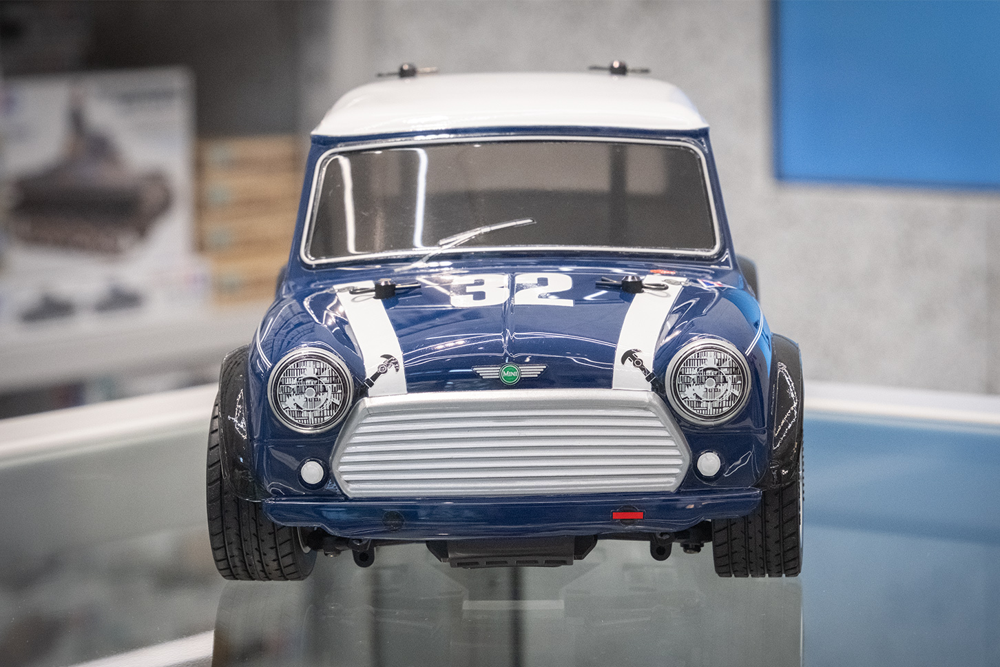タミヤ 1/10 電動RC F.F.レーシングカー ミニ クーパー M-03L タミヤから「ミニクーパーレーシング」の1/10電動RCカーが登場