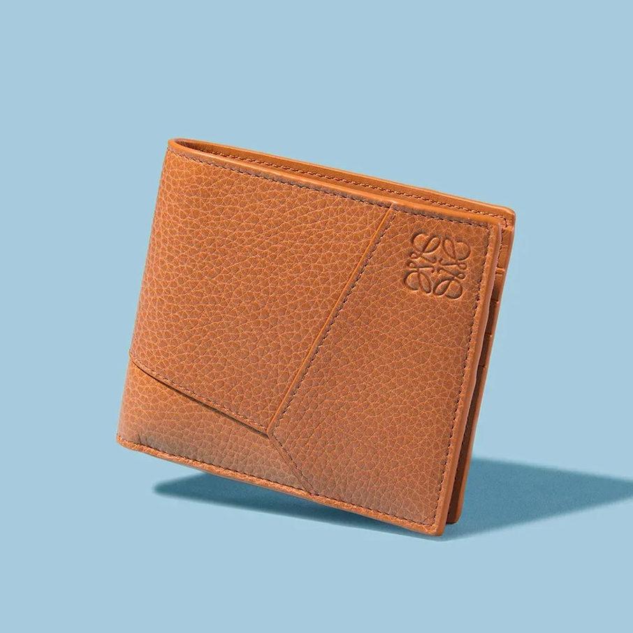 288 極上美品 LOEWE ロエベ 2つ折り財布 ロエベ LOEWE LOEWE 二つ折り財布 COMPACT ZIP C660Z41X （2463