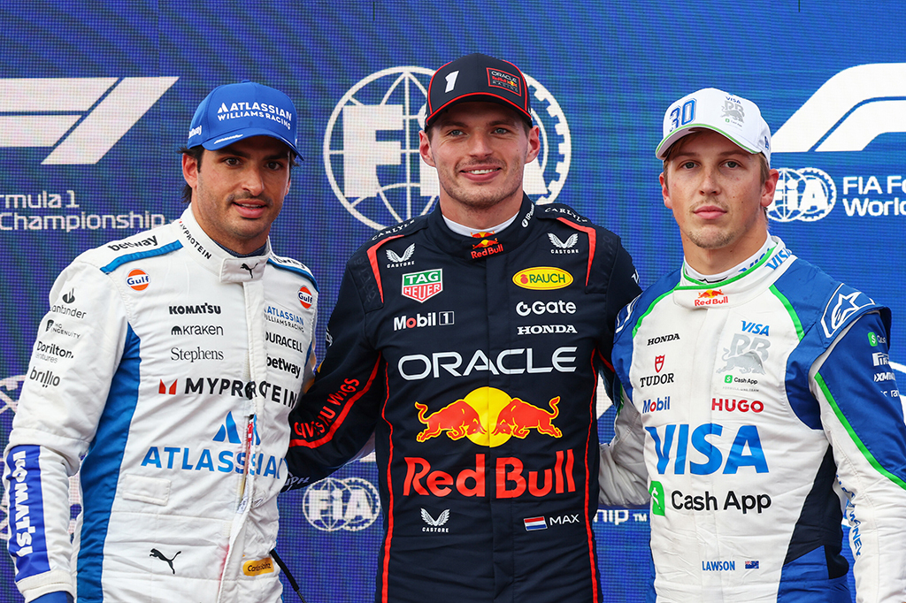 角田裕毅　マックスフェルスタッペン　ペレス　ローソン　サイン　F1　直筆 角田裕毅 マックスフェルスタッペン ペレス ローソン サイン F1