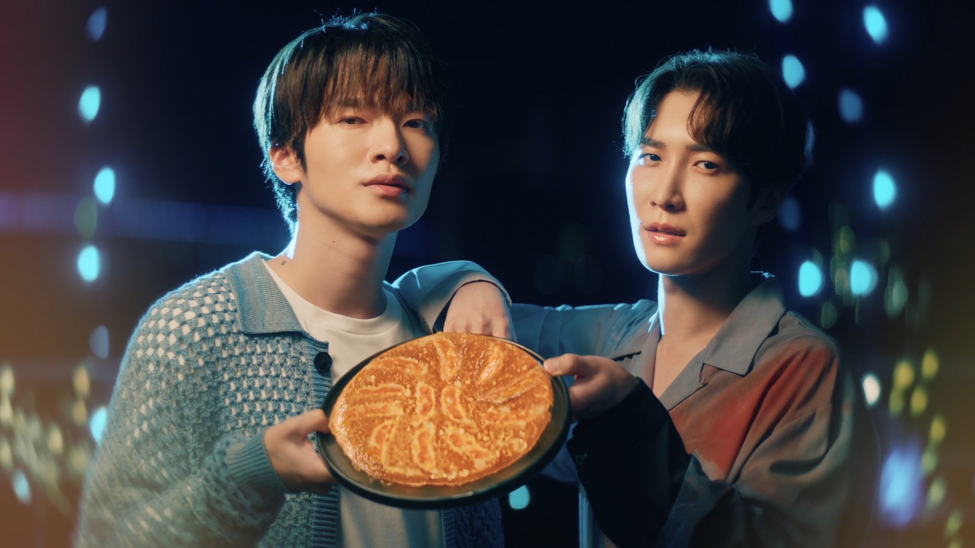 スノーマン　深澤辰哉　渡辺翔太　大阪王将　キャンペーン　当選品 Snow Man深澤辰哉＆渡辺翔太、大阪王将の新CMに出演「餃子は