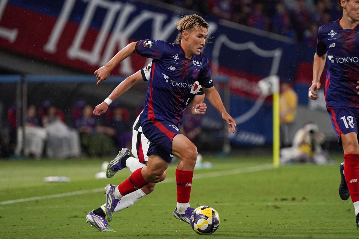 FC東京、ニューバランス製『Special kit』を販売開始