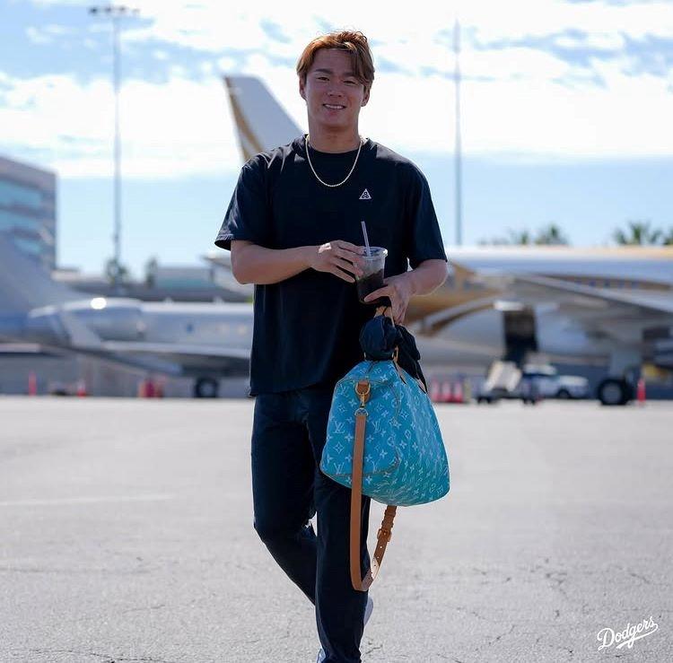 Buffaloesオーセンティック（サード：2022年）山本由伸 ORIX Buffaloes 山本由伸 パーカー L Buffaloesオーセンティック