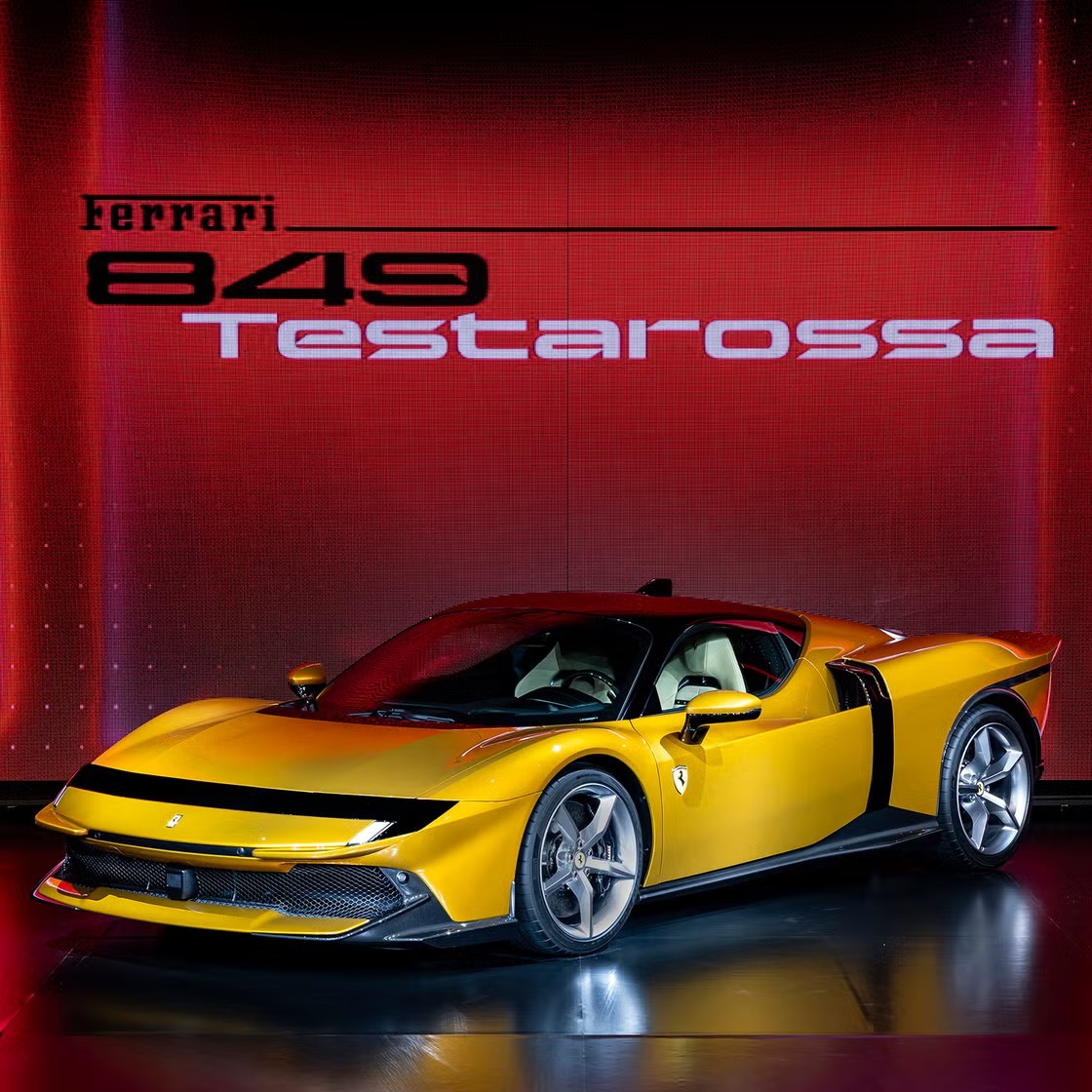 リジェ構築　テスタロッサ フェラーリ テスタロッサを76914セットで : r/lego