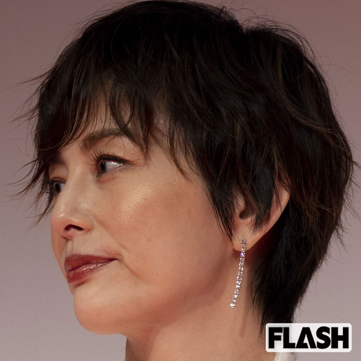 米倉涼子　アルゼンチン人のダンサー恋人が急遽「帰国延期」…本人は2カ月SNS更新なしの“異変”（SmartFLASH） - Yahoo!ニュース